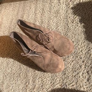 Women’s Shoes